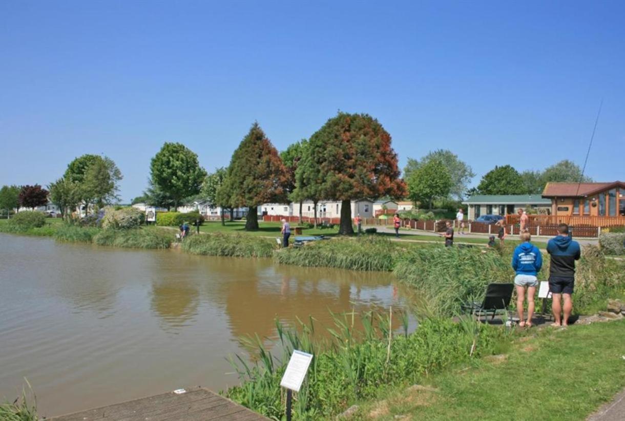 Hares Haven Pet Friendly Sleeps 6 Villa Kingston upon Hull Exterior photo